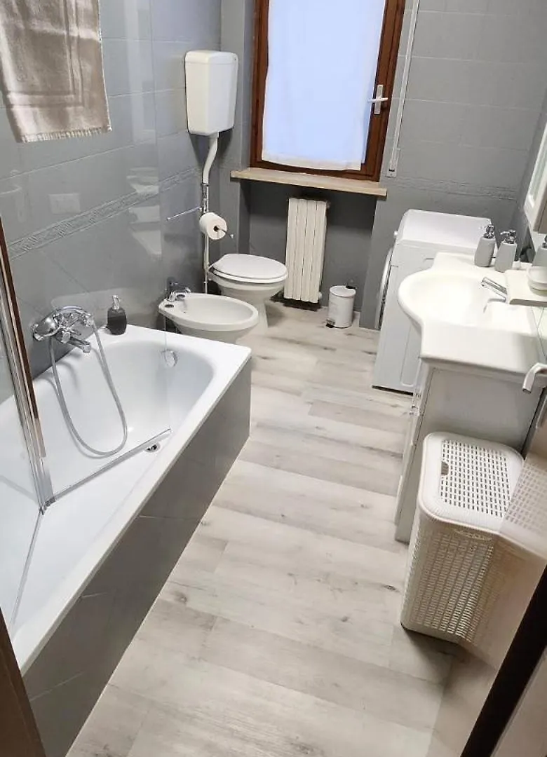 Appartamento La Casa Di Laura Verona Apartment